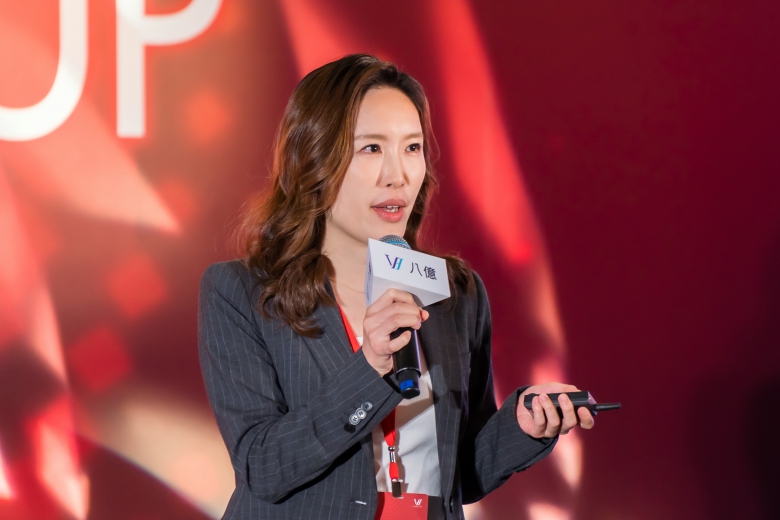 20251123142210ILCE-9