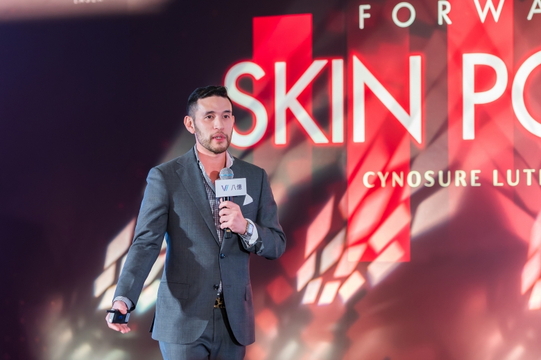 20251123181012ILCE-9