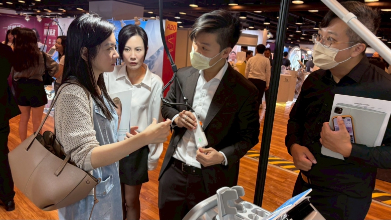 LINE_ALBUM_春美_260413_18