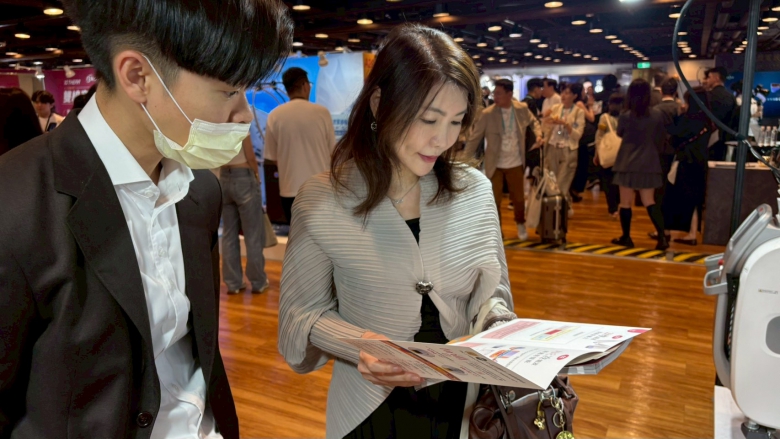 LINE_ALBUM_春美_260413_40